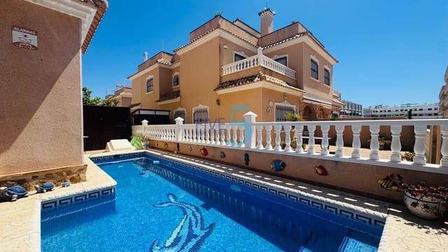 2 chambre Maison de Ville à vendre à Villamartin, Orihuela avec piscine - 250 000 € (Ref: 10145639)