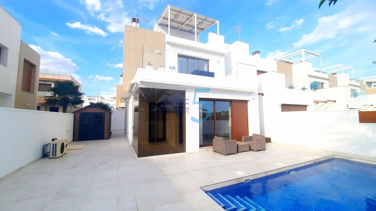 3 soveværelse Villa til salg i Torre de la Horadada med swimmingpool garage - € 605.000 (Ref: 10147408)