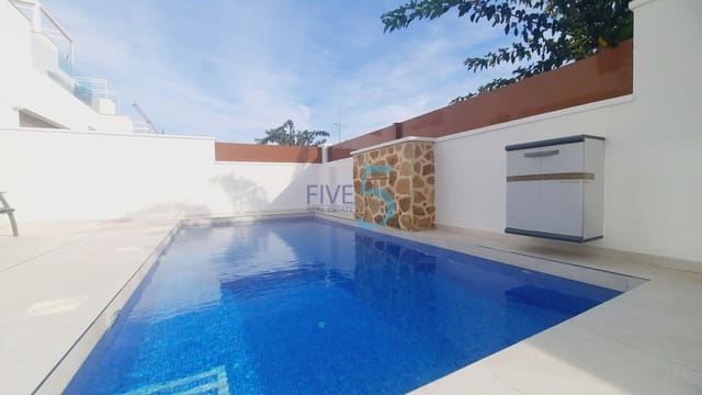 3 soveværelse Villa til salg i Torre de la Horadada, Pilar de la Horadada med swimmingpool garage - € 605.000 (Ref: 10147408)