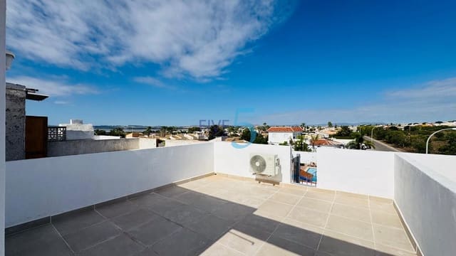 1 chambre Appartement à vendre à El Chaparral, Torrevieja - 114 000 € (Ref: 10148090)