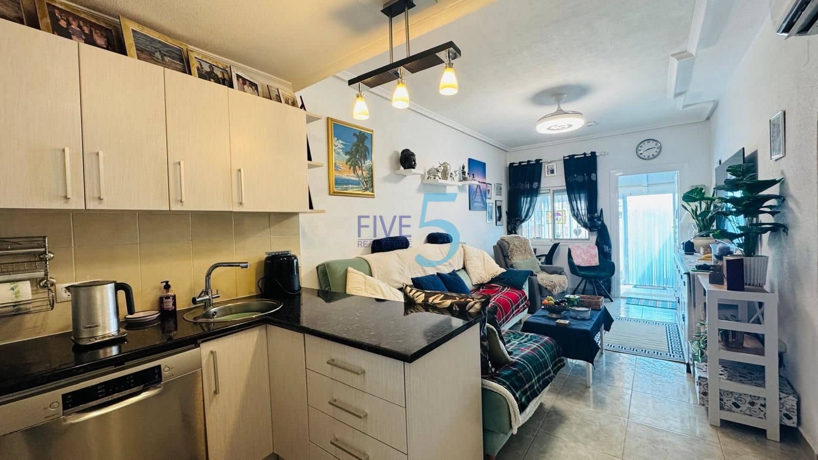 2 sypialnia Bungalow na sprzedaż w La Florida z basenem - 185 000 € (Ref: 10148091)