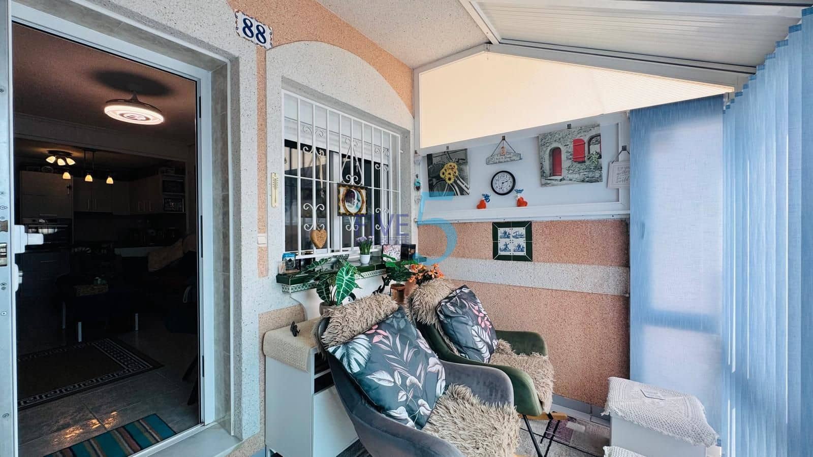 2 sypialnia Bungalow na sprzedaż w La Florida z basenem - 185 000 € (Ref: 10148091)