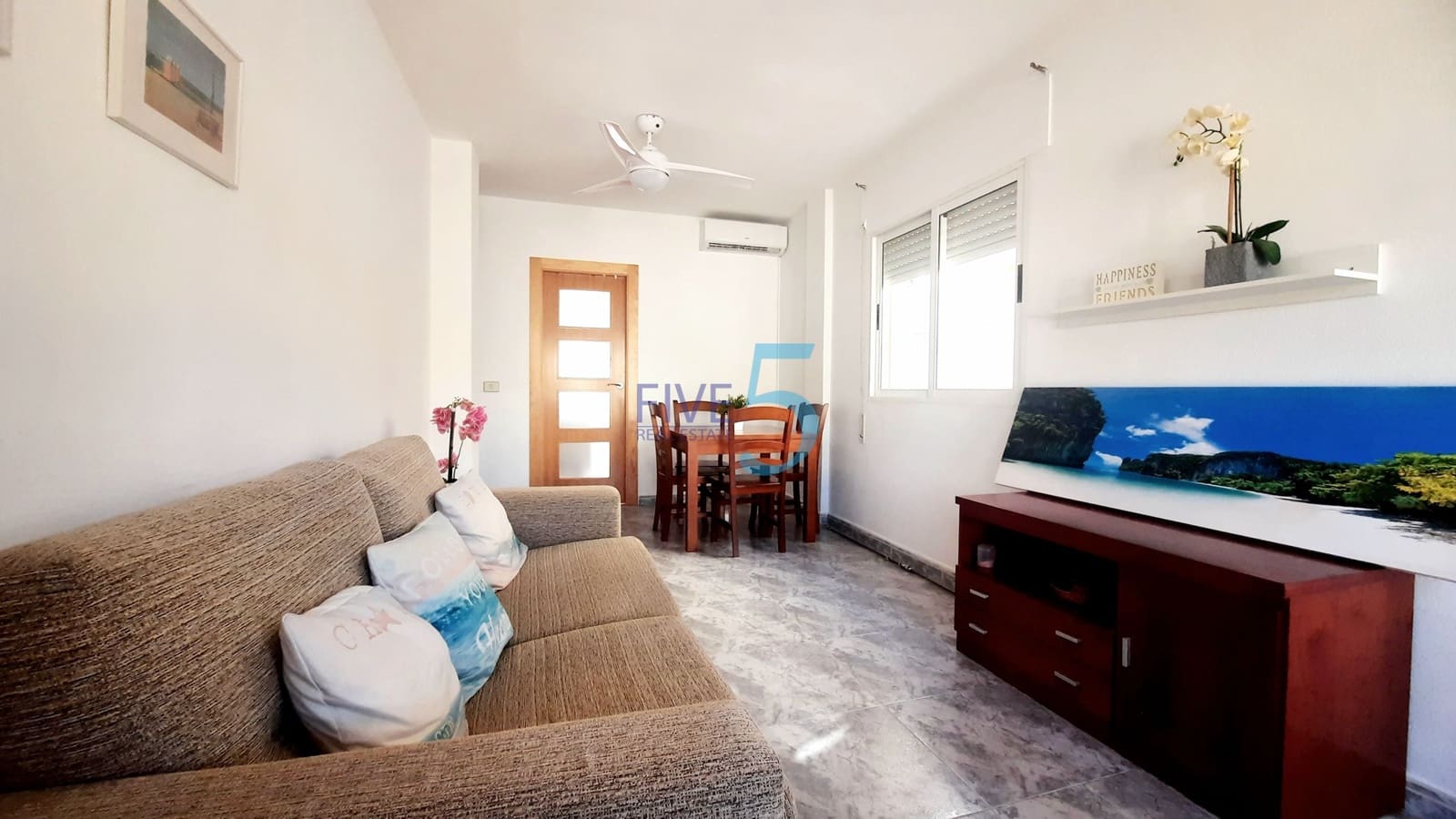 4 sovrum Semi-fristående Villa till salu i Los Alcazares med garage - 195 000 € (Ref: 10148895)