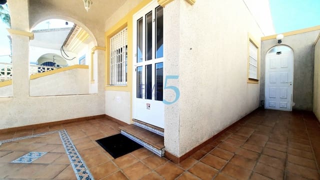 4 sovrum Semi-fristående Villa till salu i Los Alcázares med garage - 195 000 € (Ref: 10148895)