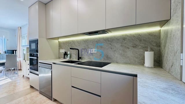Chalet de 3 habitaciones en Dehesa de Campoamor, Orihuela en venta con piscina garaje - 360.000 € (Ref: 10149343)