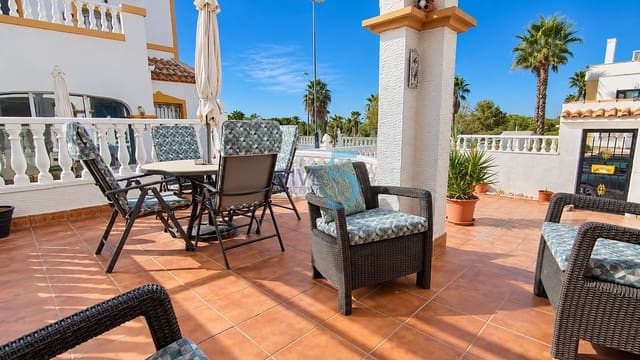 3 soverom Villa til salgs i Vistabella, Orihuela med svømmebasseng - € 235 000 (Ref: 10153164)