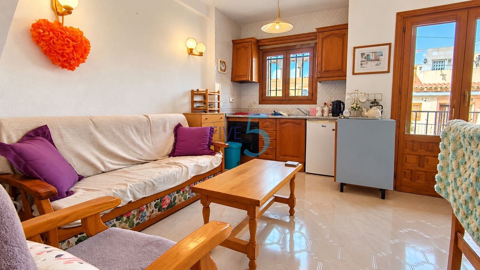 1 makuuhuone Huoneisto myytävänä paikassa Torrevieja mukana uima-altaan - 74 995 € (Ref: 10153187)