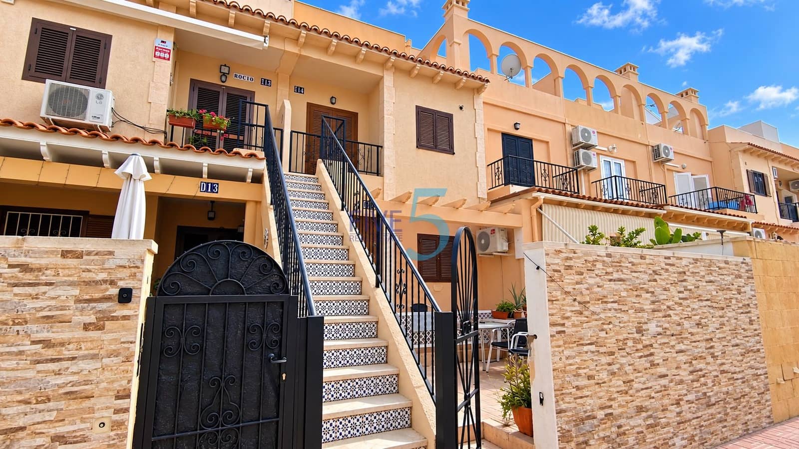 1 makuuhuone Huoneisto myytävänä paikassa Torrevieja mukana uima-altaan - 74 995 € (Ref: 10153187)