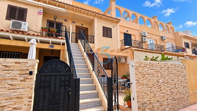 1 makuuhuone Huoneisto myytävänä paikassa Torrevieja mukana uima-altaan - 74 995 € (Ref: 10153187)
