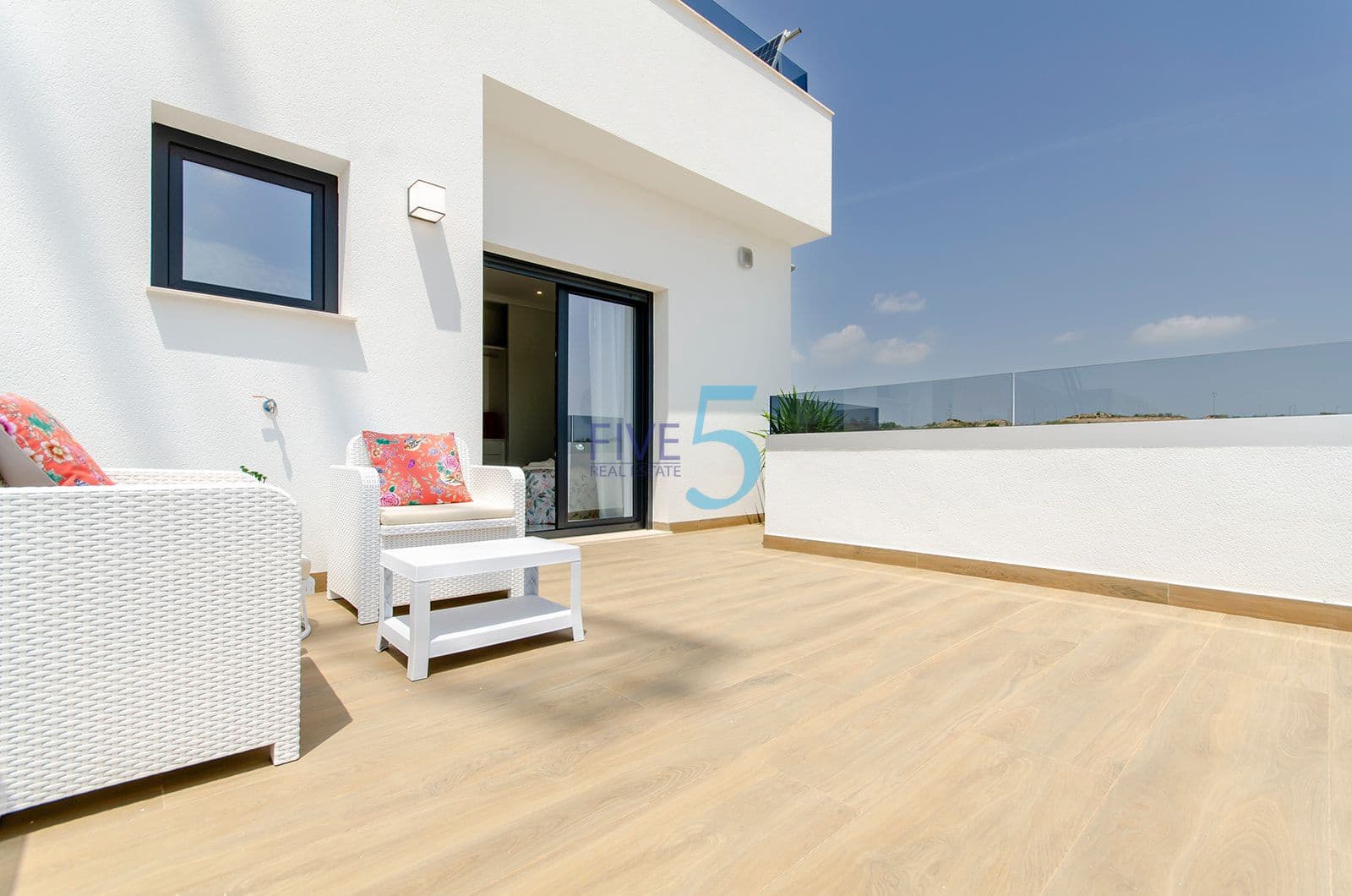 3 sypialnia Dom blizniak na sprzedaż w Miasto Alicante / Alacant z basenem - 395 000 € (Ref: 10155597)