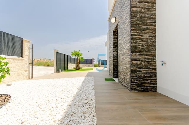 3 sypialnia Dom blizniak na sprzedaż w Miasto Alicante / Alacant z basenem - 395 000 € (Ref: 10155597)