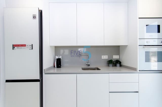 3 soveværelse Semi-Rækkehus til salg i Alicante by med swimmingpool - € 395.000 (Ref: 10155597)