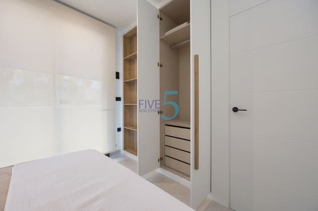Ático de 2 habitaciones en Guardamar del Segura en venta con piscina garaje - 315.000 € (Ref: 10155623)