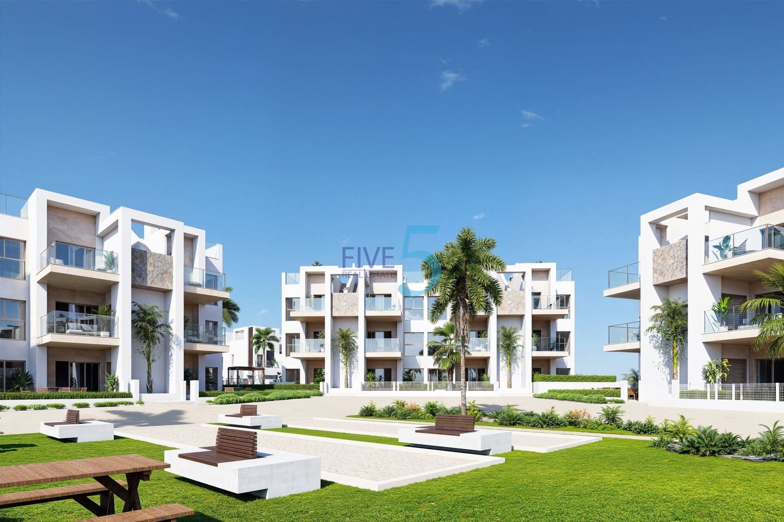 3 sypialnia Apartament na sprzedaż w Los Alcazares z basenem garażem - 339 000 € (Ref: 10155650)
