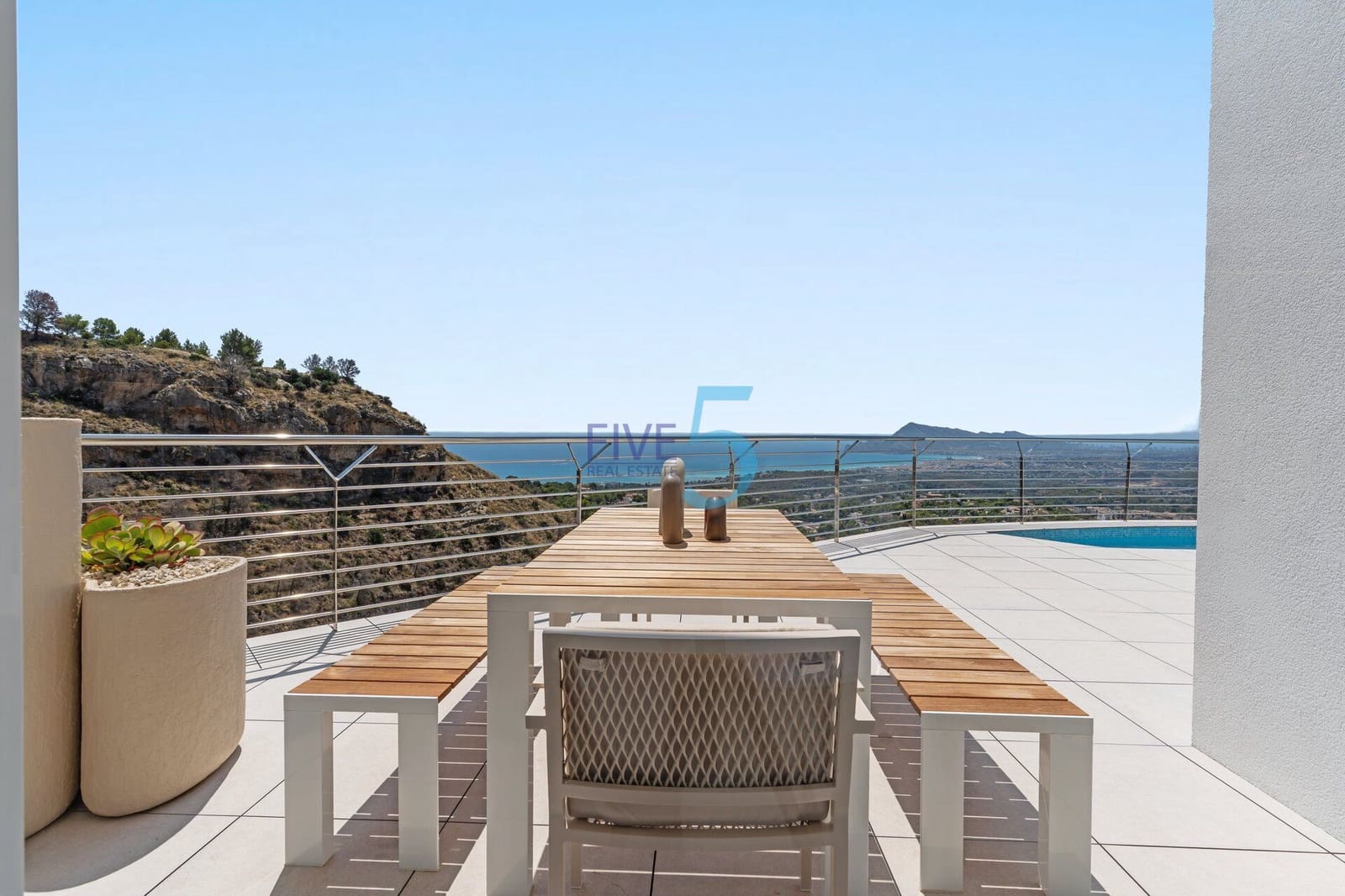 4 Zimmer Villa zu verkaufen in Altea mit Pool Garage - 2.146.000 € (Ref: 10155680)