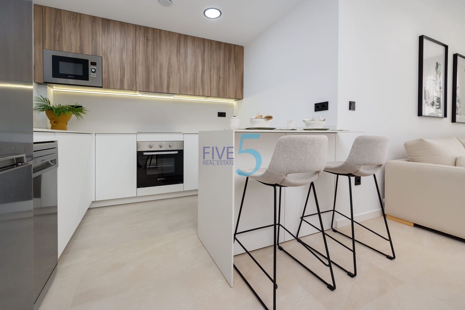 3 bedroom Apartment for sale in Los Alcazares with pool garage - € 390,000 (Ref: 10155696)