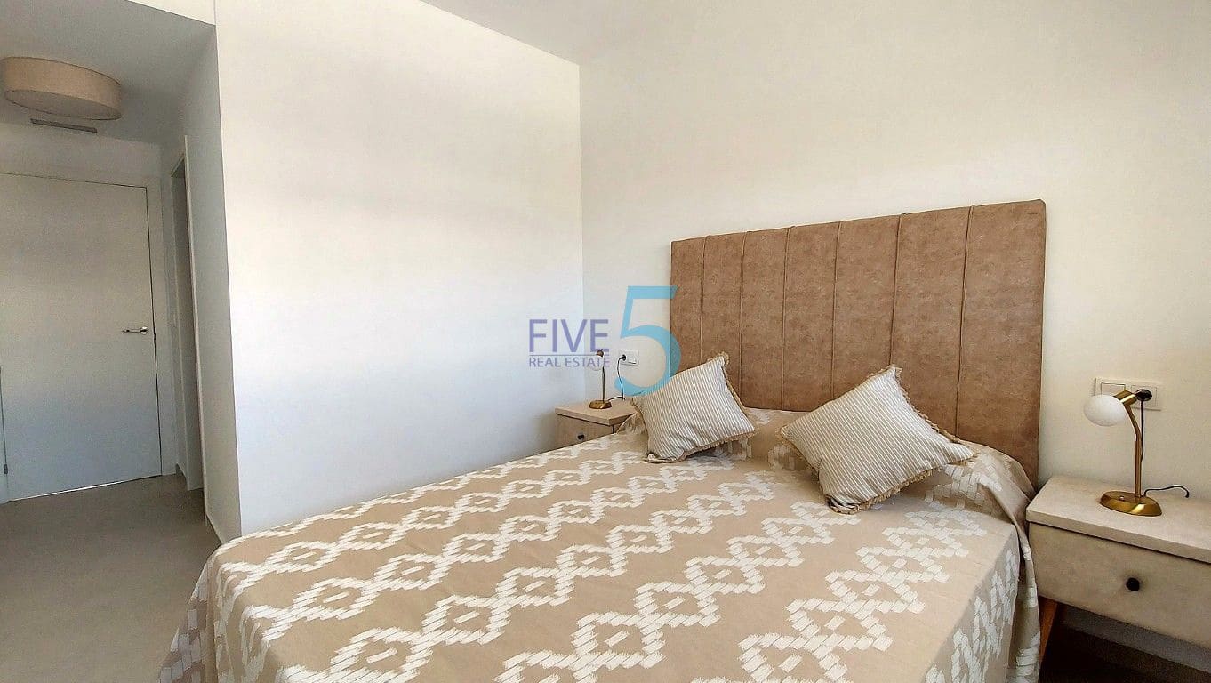 2 slaapkamer Appartement te koop in San Miguel de Salinas met zwembad - € 245.000 (Ref: 10155731)