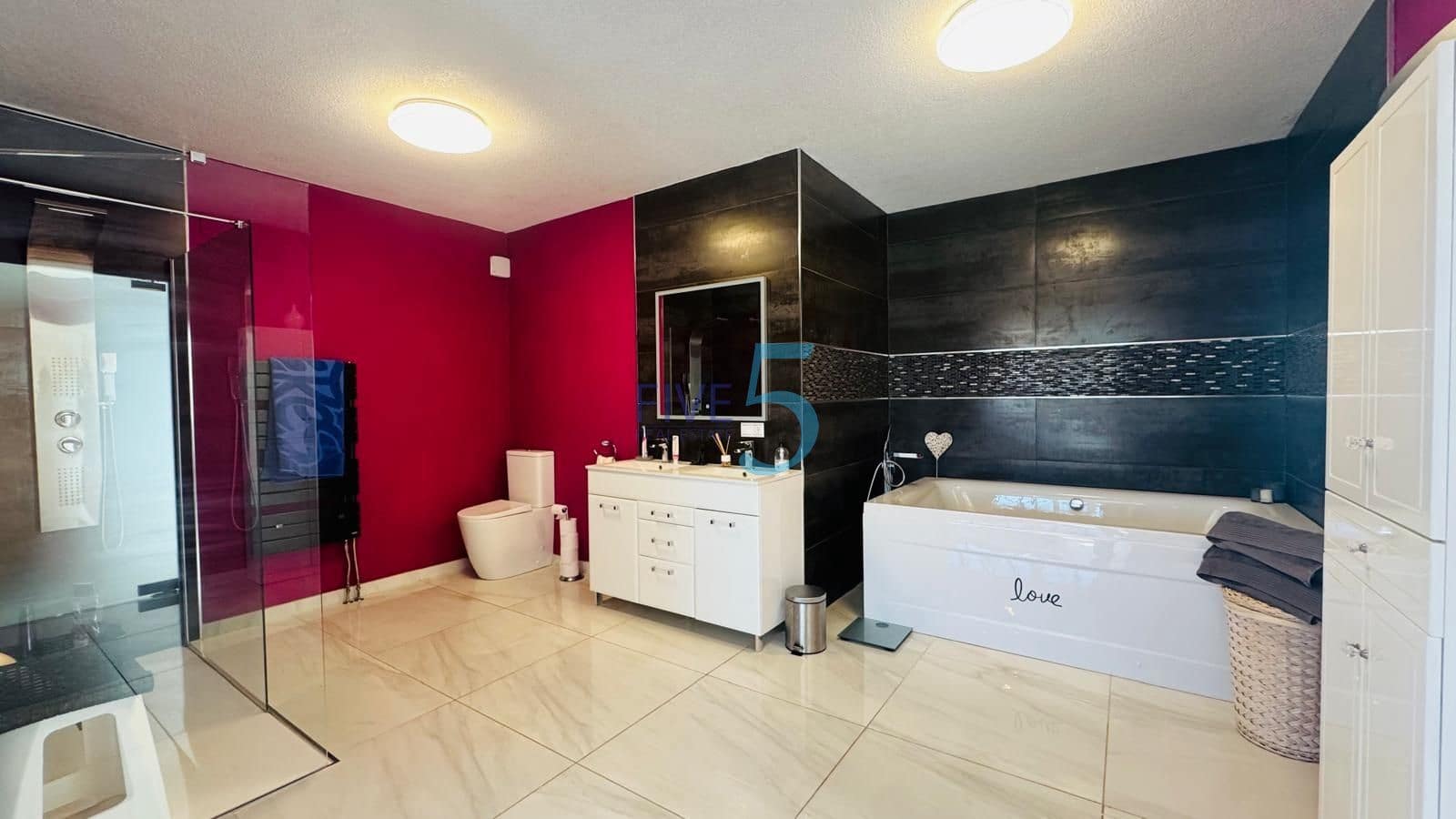 4 camera da letto Villa in vendita in Villamartin con piscina garage - 530.000 € (Rif: 10155927)
