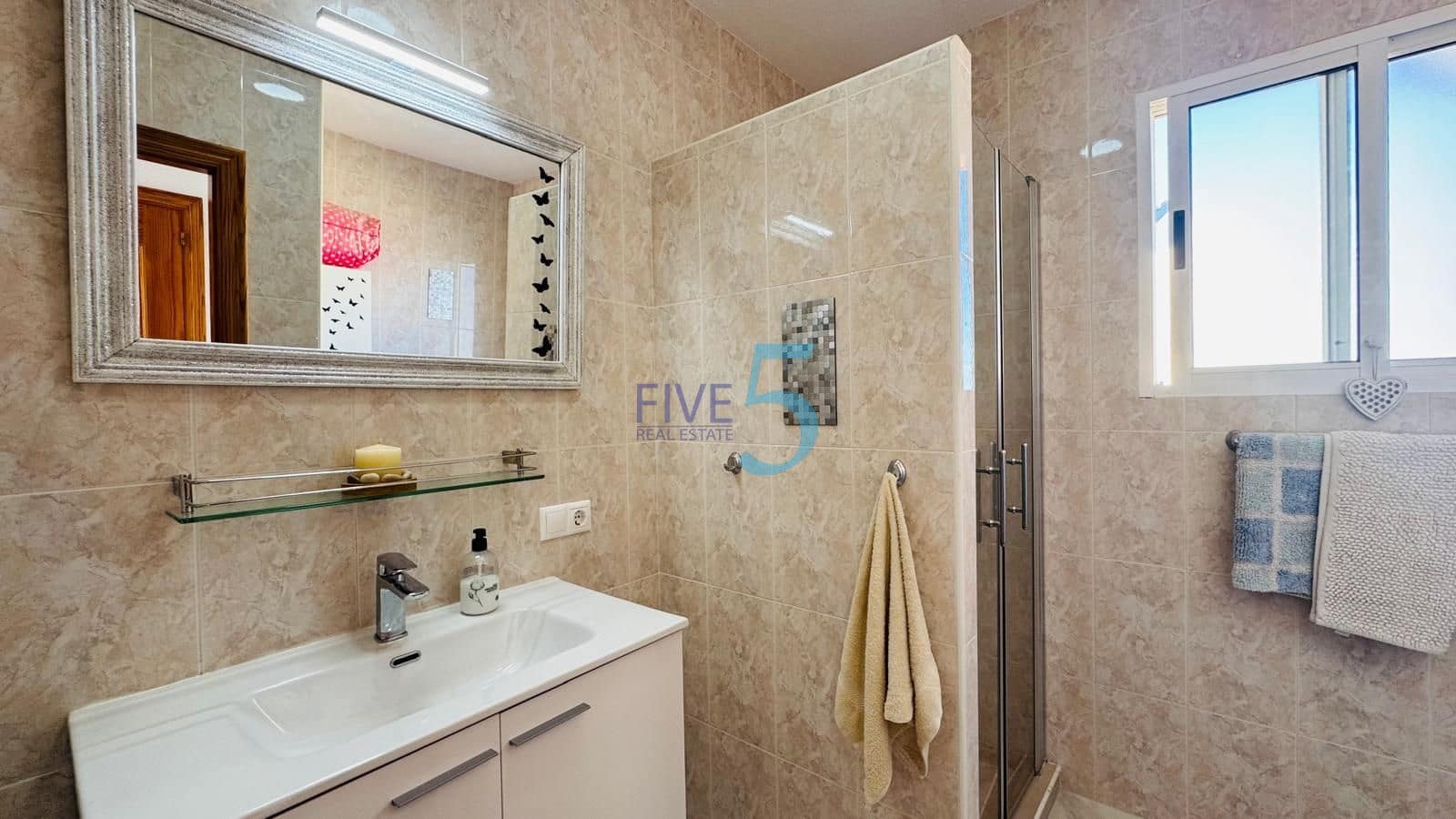 4 camera da letto Villa in vendita in Villamartin con piscina garage - 530.000 € (Rif: 10155927)