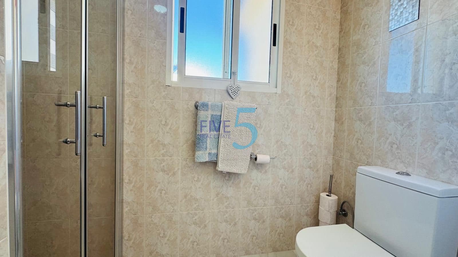 4 camera da letto Villa in vendita in Villamartin con piscina garage - 530.000 € (Rif: 10155927)