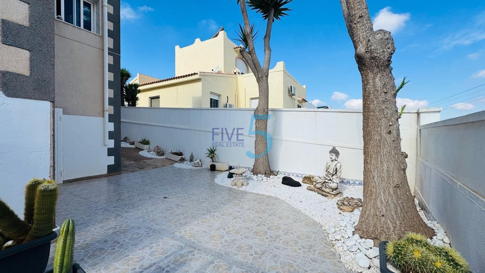 4 camera da letto Villa in vendita in Villamartin con piscina garage - 530.000 € (Rif: 10155927)