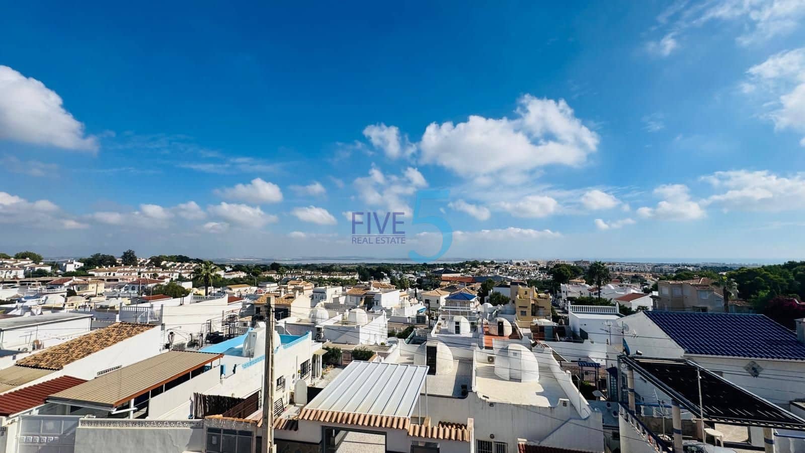 4 camera da letto Villa in vendita in Villamartin con piscina garage - 530.000 € (Rif: 10155927)