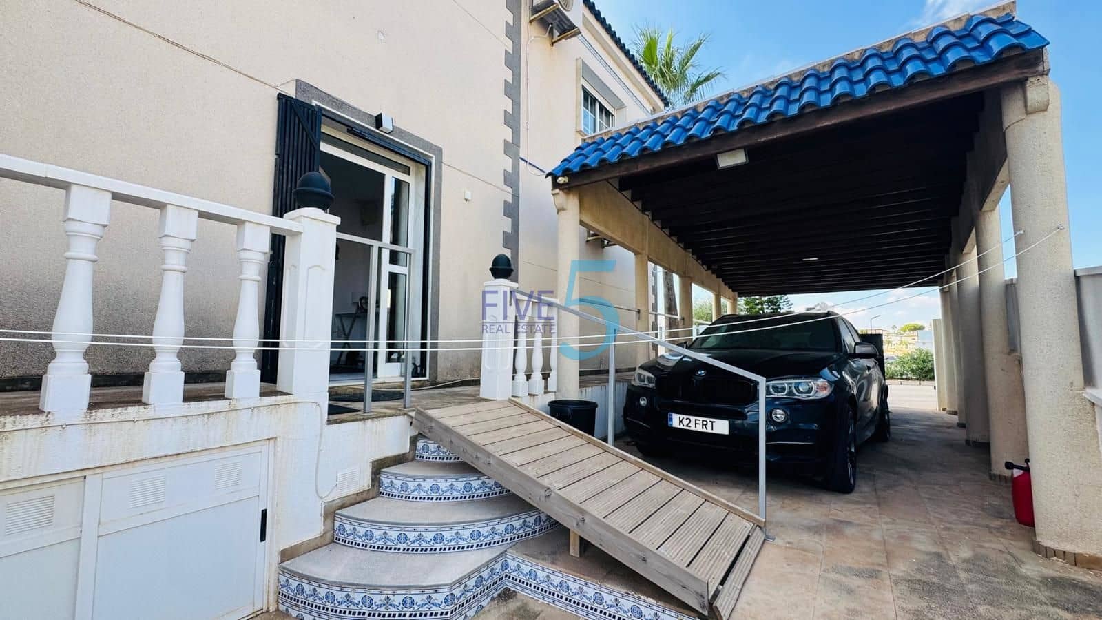 4 camera da letto Villa in vendita in Villamartin con piscina garage - 530.000 € (Rif: 10155927)