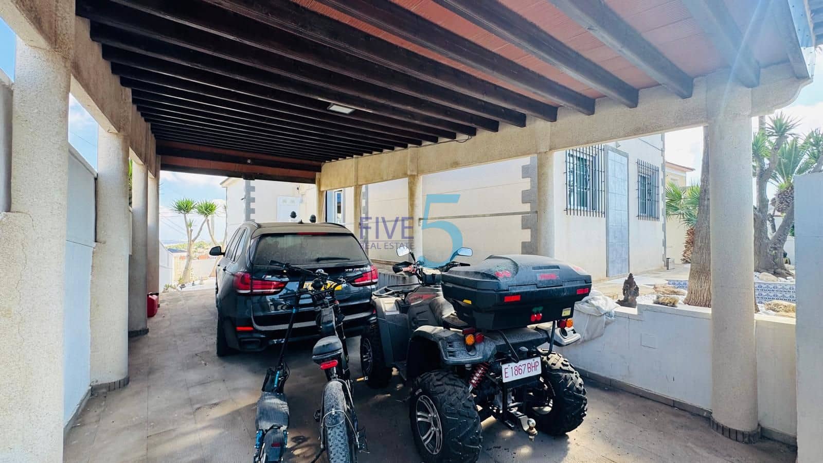 4 camera da letto Villa in vendita in Villamartin con piscina garage - 530.000 € (Rif: 10155927)