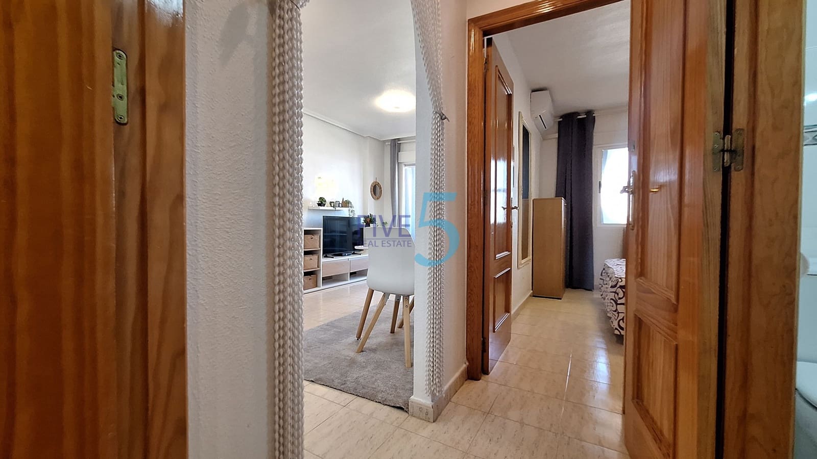 2 bedroom Apartment for sale in Torrevieja with pool garage - € 119,500 (Ref: 10155928)