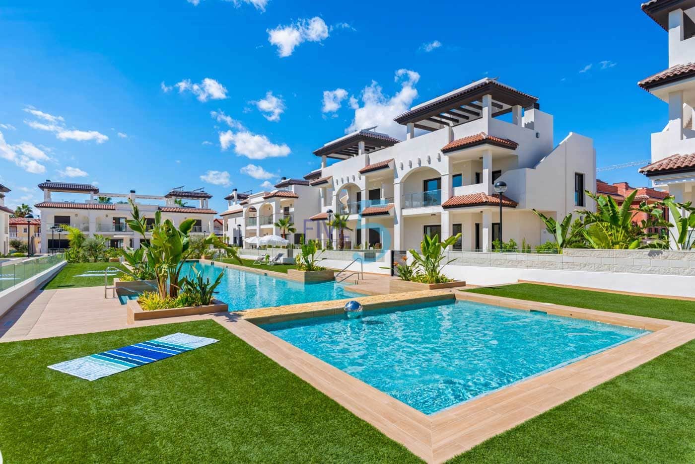 2 bedroom Apartment for sale in Rojales with pool garage - € 313,000 (Ref: 10155952)