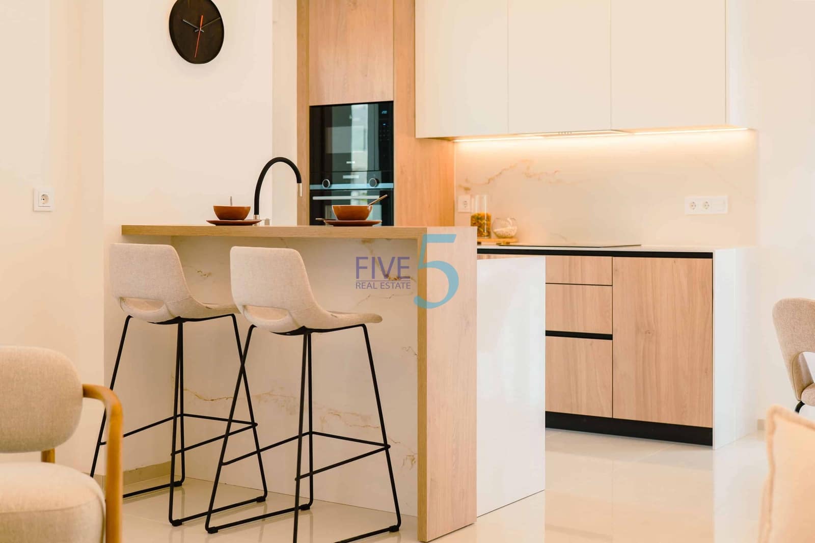 2 bedroom Apartment for sale in Rojales with pool garage - € 313,000 (Ref: 10155952)