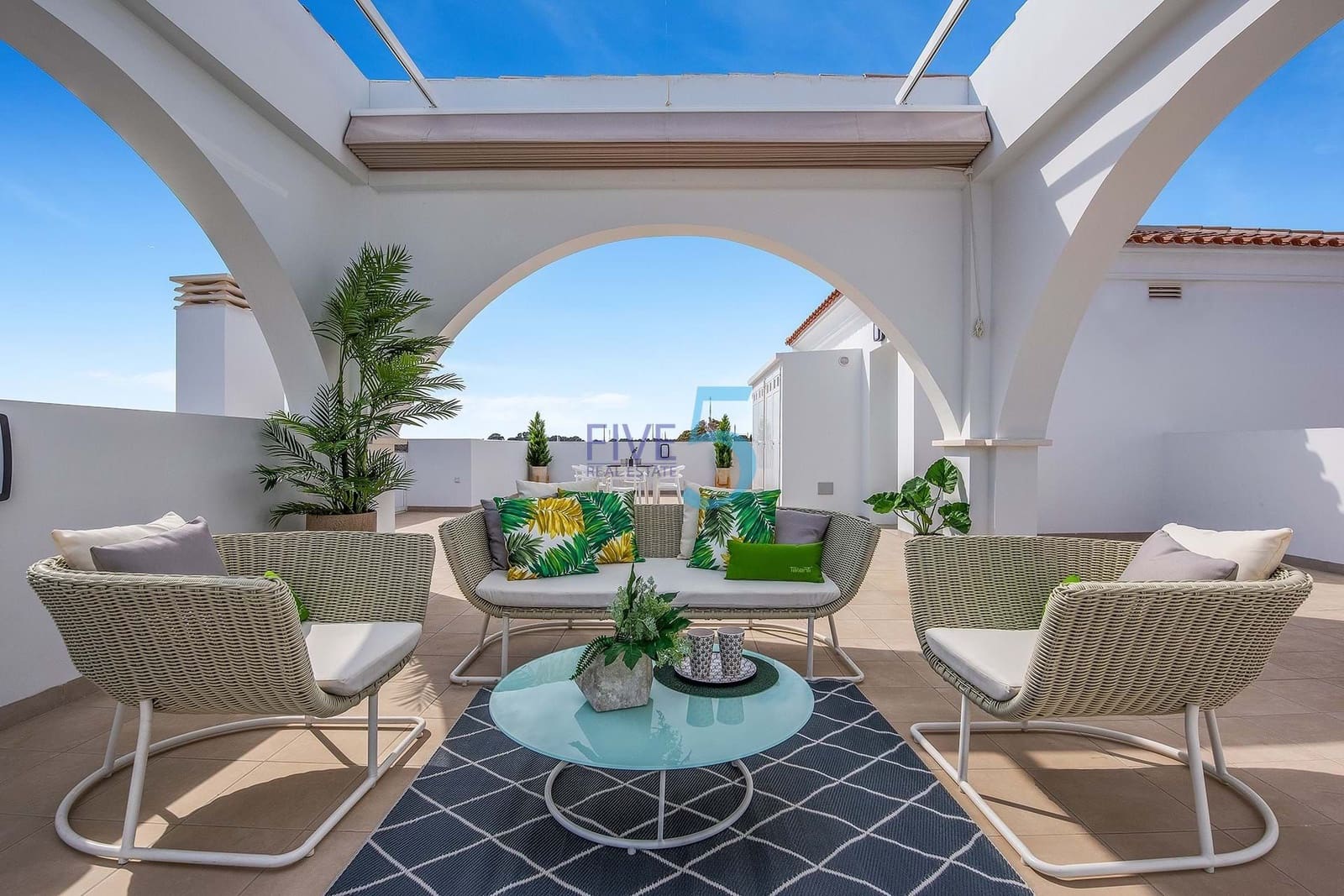 2 bedroom Apartment for sale in Rojales with pool garage - € 325,000 (Ref: 10155954)