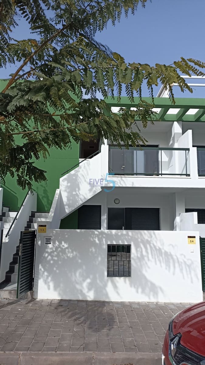 2 soveværelse Lejlighed til salg i Alicante by med swimmingpool garage - € 349.000 (Ref: 10155961)