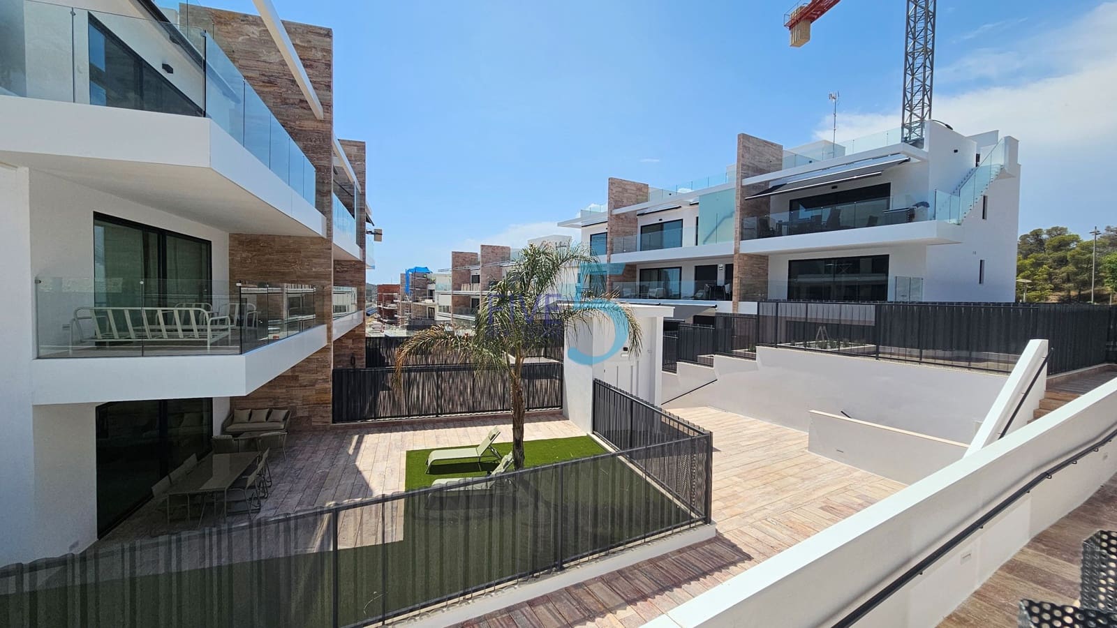 2 soveværelse Lejlighed til salg i Finestrat med swimmingpool garage - € 530.000 (Ref: 10155963)