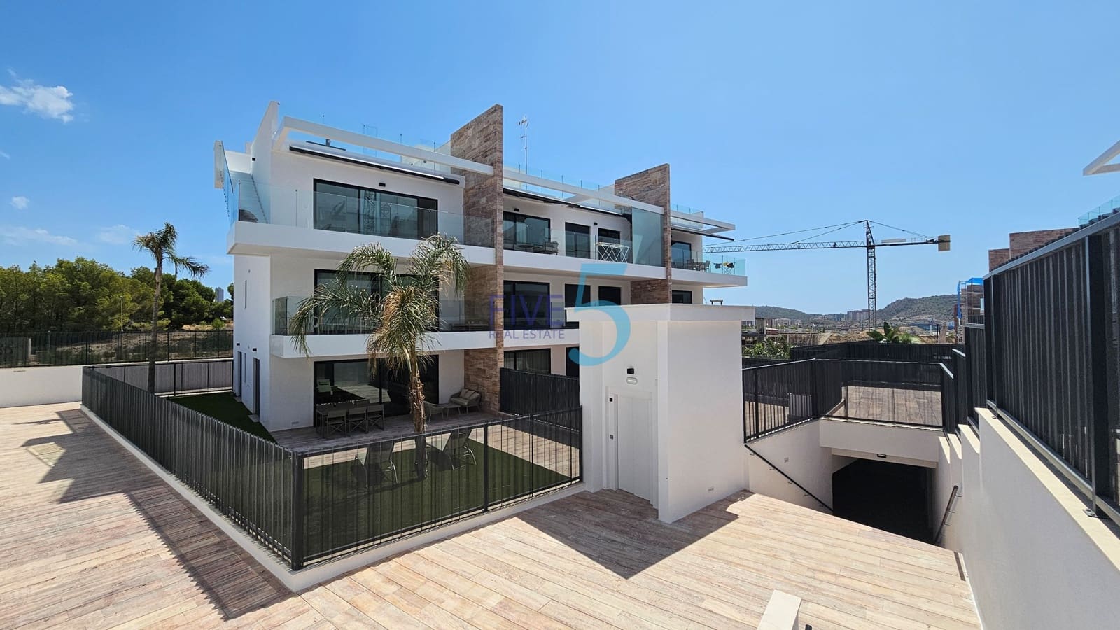 2 soveværelse Lejlighed til salg i Finestrat med swimmingpool garage - € 530.000 (Ref: 10155963)