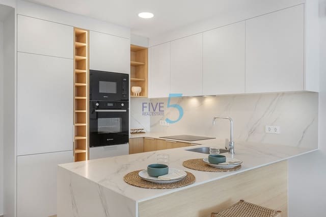 2 slaapkamer Penthouse te koop in Los Alcázares met zwembad - € 399.900 (Ref: 10155981)