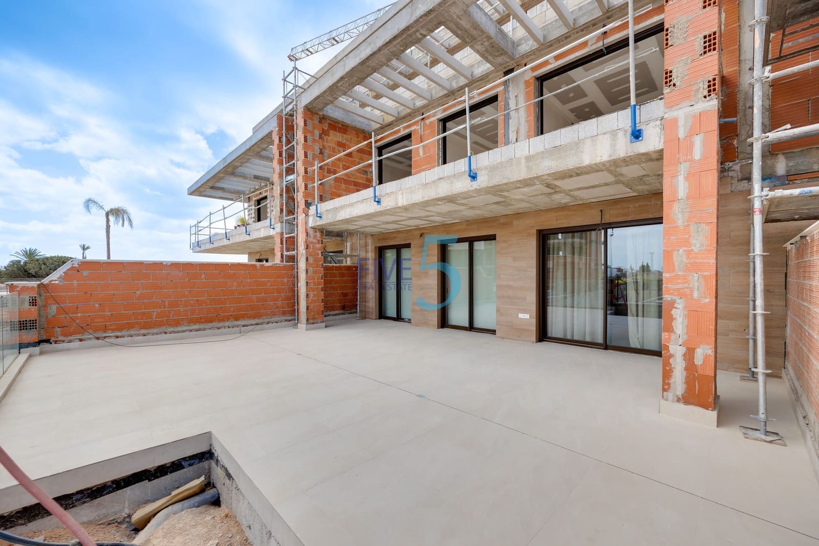 2 slaapkamer Penthouse te koop in Los Alcazares met zwembad garage - € 325.000 (Ref: 10155985)