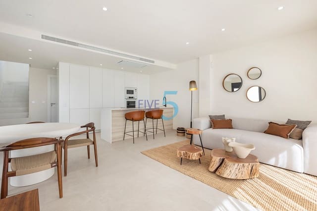 2 soverom Villa til salgs i Los Alcázares med svømmebasseng - € 439 000 (Ref: 10155992)