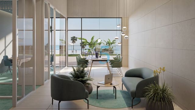 Apartamento de 2 habitaciones en Benidorm en venta con piscina garaje - 699.000 € (Ref: 10156001)