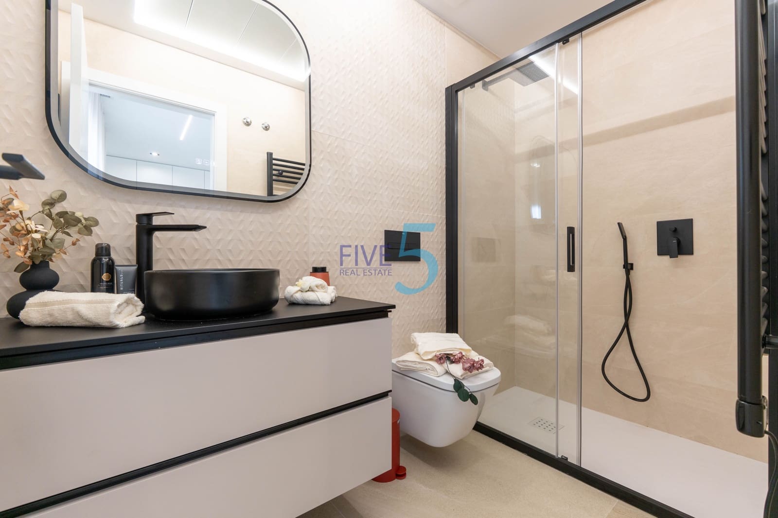 3 chambre Villa/Maison à vendre à San Pedro del Pinatar avec piscine - 455 000 € (Ref: 10156003)
