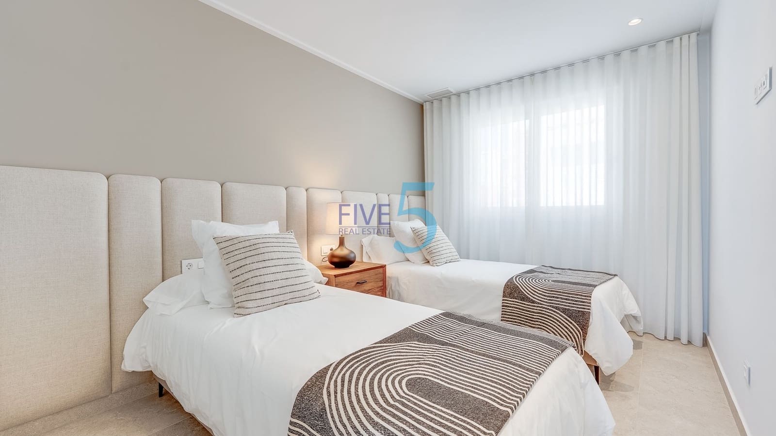 3 soveværelse Lejlighed til salg i Pilar de la Horadada med swimmingpool garage - € 299.900 (Ref: 10156018)