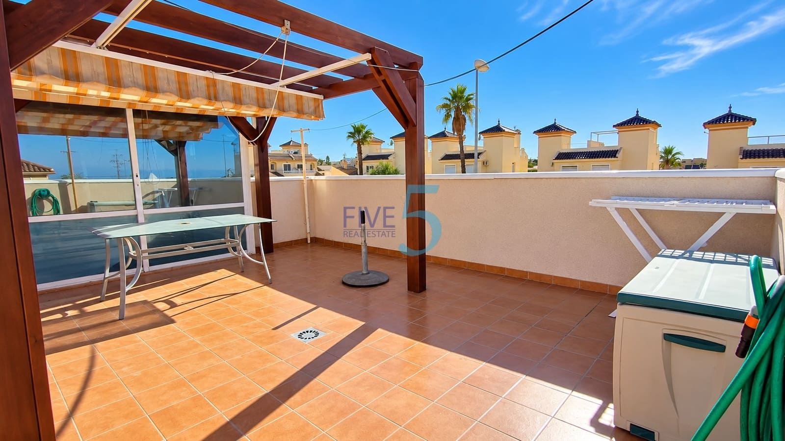 2 bedroom Villa for sale in Rojales with pool garage - € 249,995 (Ref: 10156846)