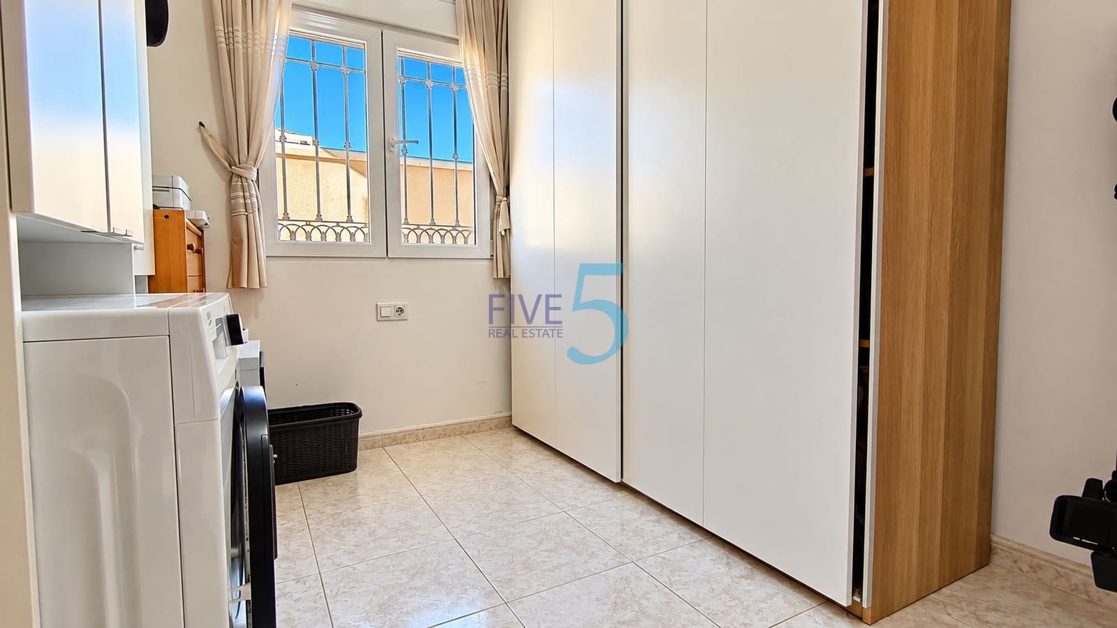 2 bedroom Villa for sale in Rojales with pool garage - € 249,995 (Ref: 10156846)