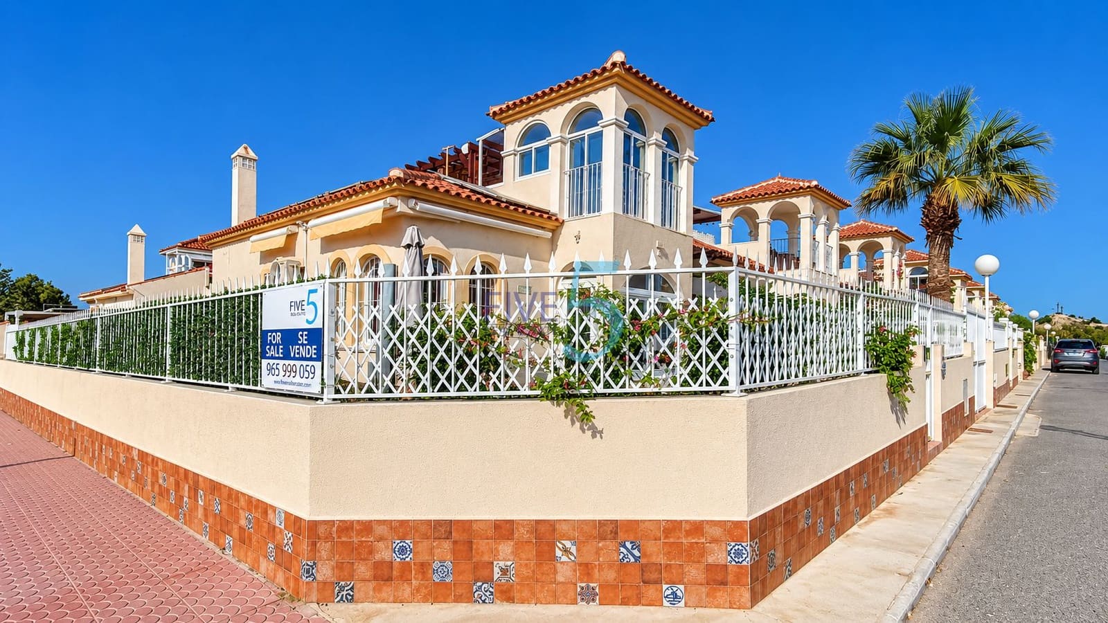 2 bedroom Villa for sale in Rojales with pool garage - € 249,995 (Ref: 10156846)