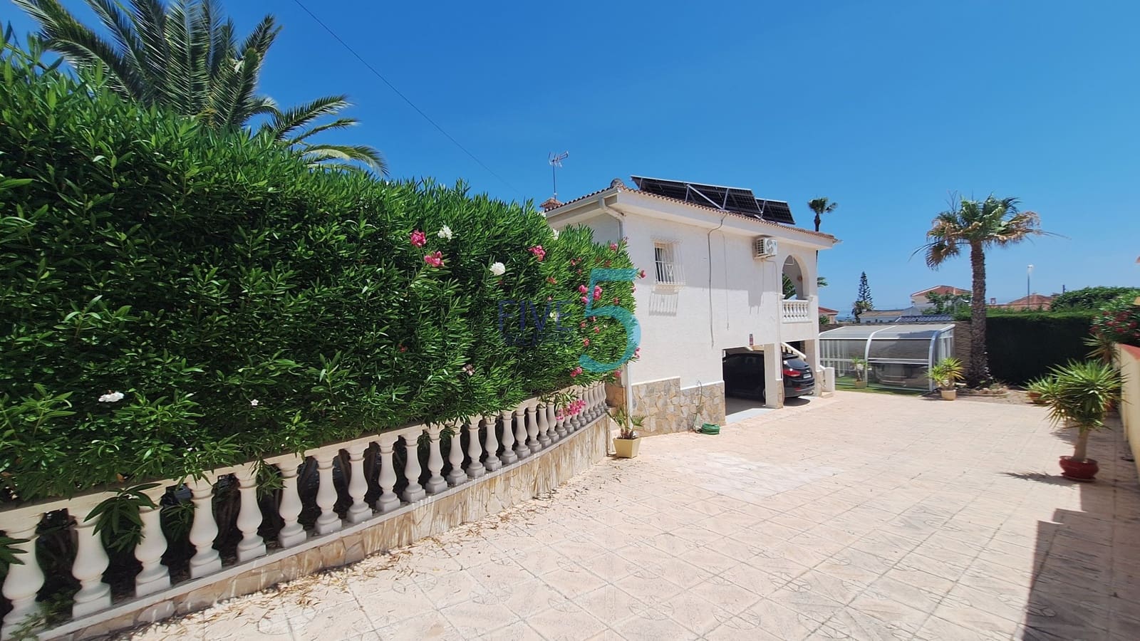 3 sovrum Villa till salu i Ciudad Quesada med pool garage - 680 000 € (Ref: 10158141)