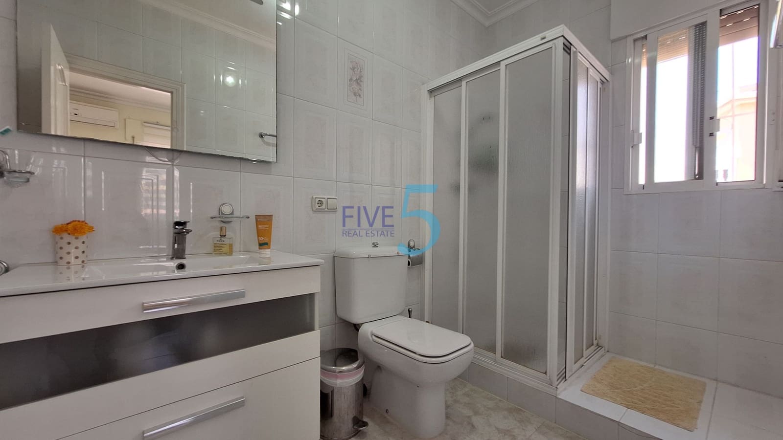 3 sovrum Villa till salu i Ciudad Quesada med pool garage - 680 000 € (Ref: 10158141)