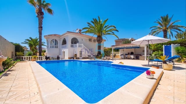 3 sovrum Villa till salu i Ciudad Quesada, Rojales med pool garage - 680 000 € (Ref: 10158141)