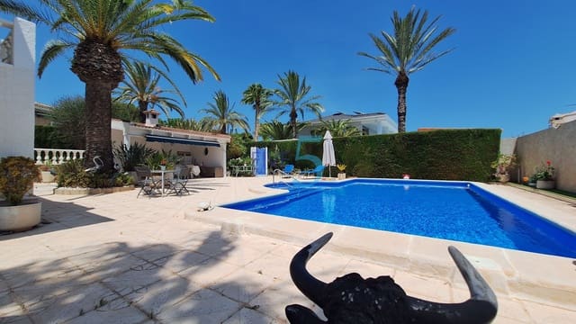 3 sovrum Villa till salu i Ciudad Quesada, Rojales med pool garage - 680 000 € (Ref: 10158141)
