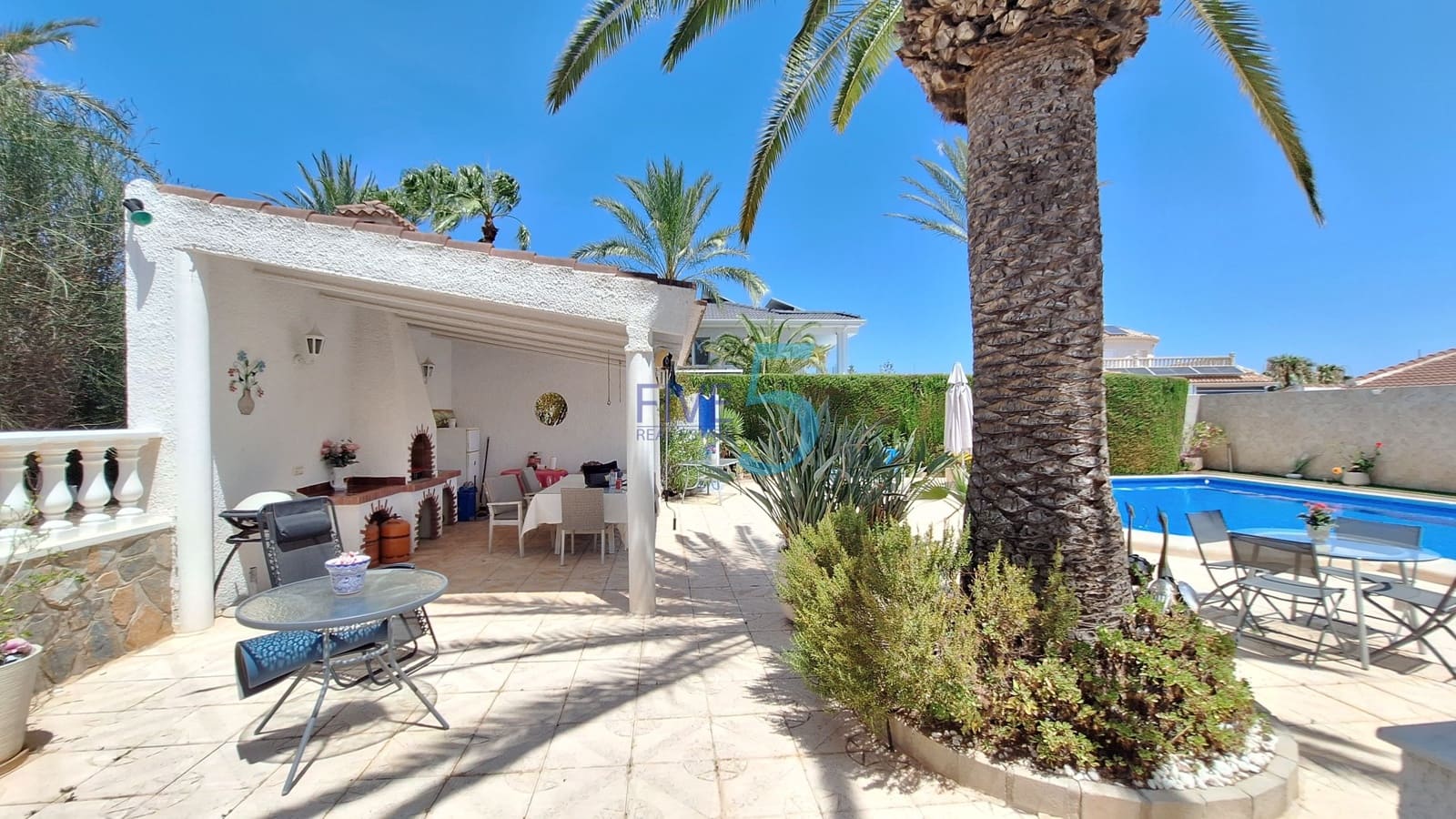 3 sovrum Villa till salu i Ciudad Quesada med pool garage - 680 000 € (Ref: 10158141)