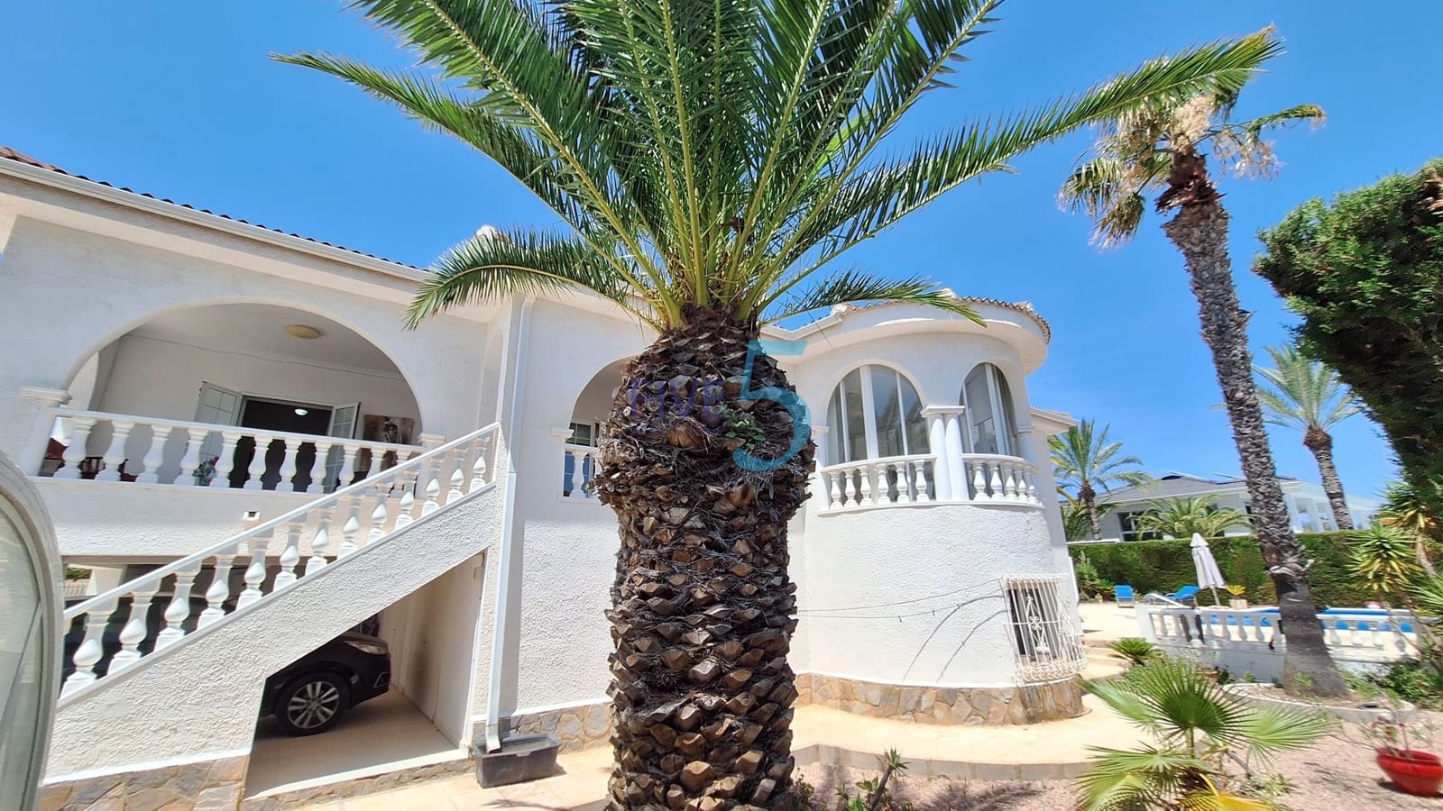 3 sovrum Villa till salu i Ciudad Quesada med pool garage - 680 000 € (Ref: 10158141)